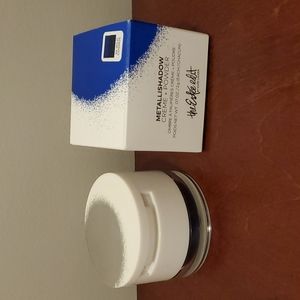 The Estee Edit Metallishadow Creme + Powder in 06 Wild Cosmos